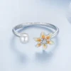 Exquisite Floral Pearl Ring
