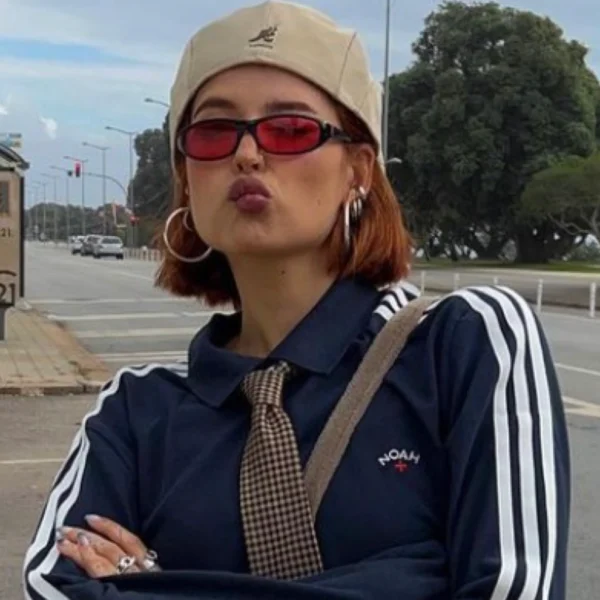 Stylish Red Lens Sunglasses