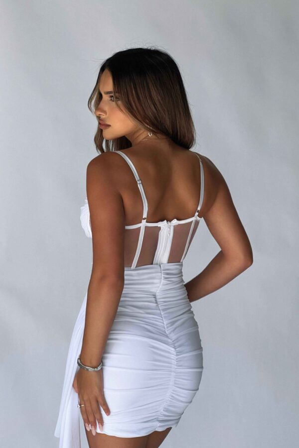 Elegant White Bodycon Dress