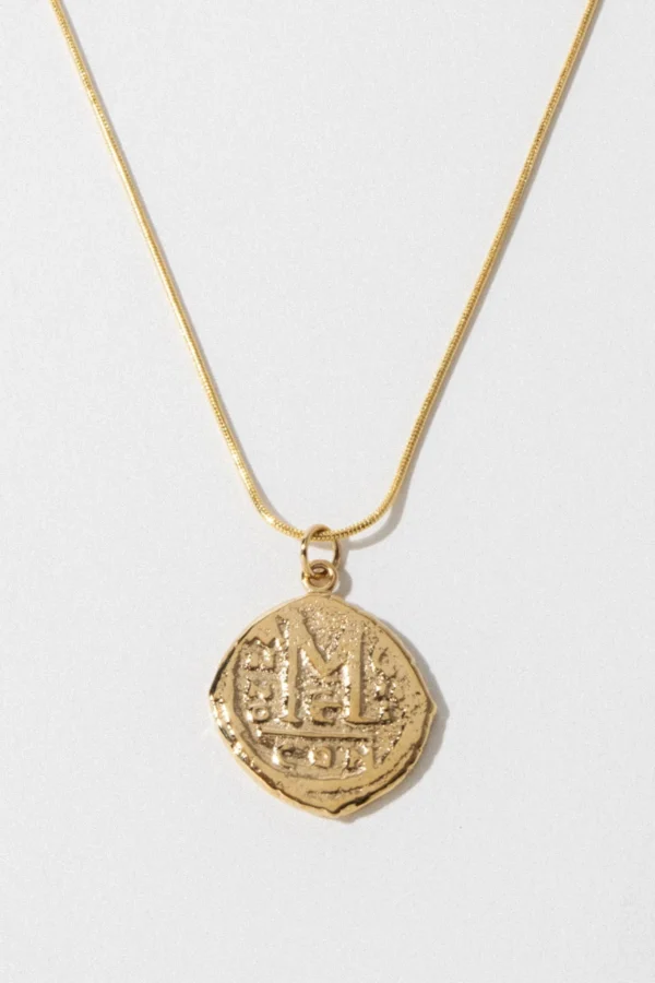 Elegant Coin Pendant Necklace